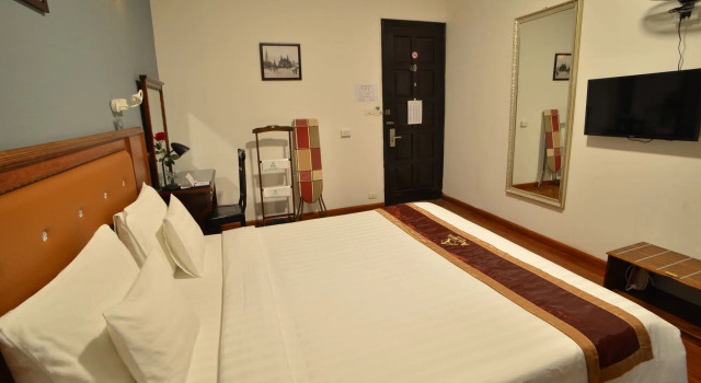 A25 Hotel - 96 Hai Bà Trưng, Забронировать Отель Хай-Ба-Трунг Ханой