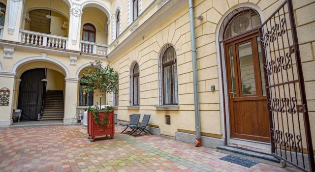Boutique apartment in the party street, Забронировать Апартаменты/квартира Будапешт 