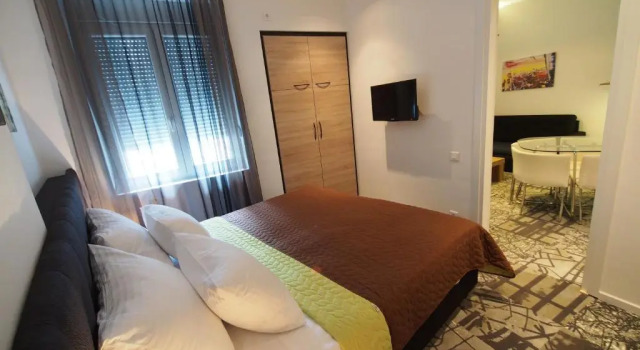 Апартаменты c 1 комнатой Decanska Apartments