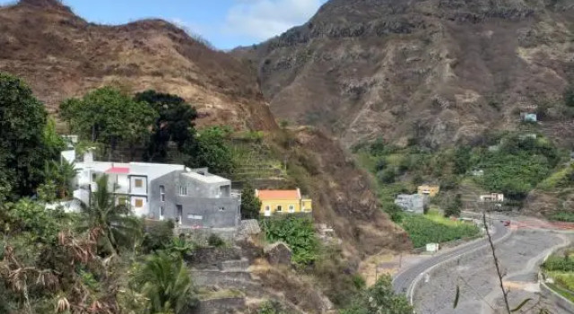 Casa Minga & Tatol, Varaa Hotelli Ribeira Grande 