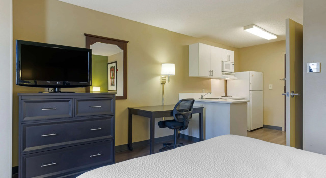 Люкс Extended Stay America Suites - Stockton - March Lane