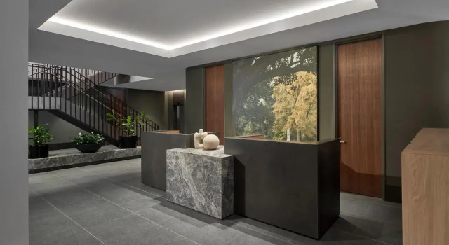 Courtyard by Marriott Melbourne Flagstaff Gardens, Забронировать Отель Бизнес-отели Мельбурна, рядом с Australian Institute of Management, 4* 5*