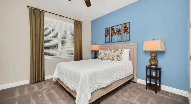 8-Bedroom Villa with Theater Near Disney 8 Home by RedAwning, Prenota Villa Reunion Florida
