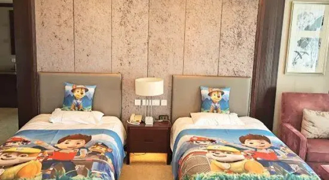 Семейный номер Standard с видом на озеро Star International Hotel