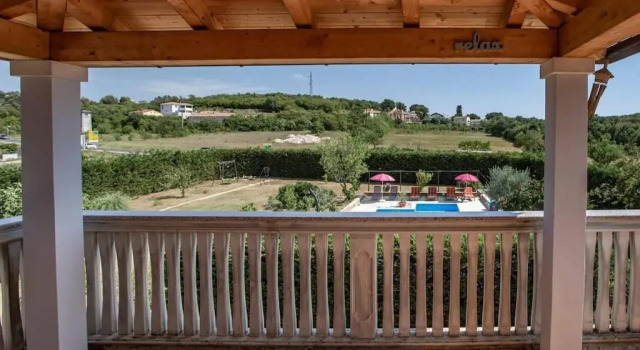 Апартаменты Leylandia Holiday house