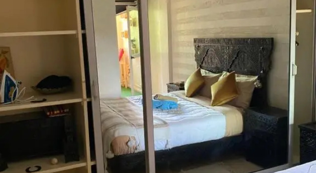 Comme chez soi - Les amis, Забронировать Отель Отели Марракеш-Тенсифт-Эль-Хауз с парковкой, Парковка