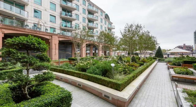 Апартаменты WelcomeStay Vauxhall St Georges Wharf 2 Bedroom Apartment