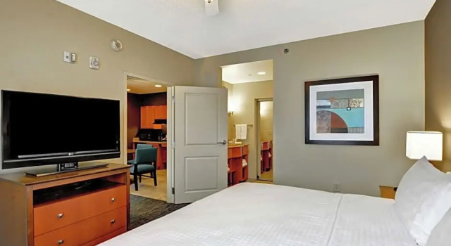 Четырёхместный люкс с 2 комнатами Homewood Suites Mobile East Bay/Daphne
