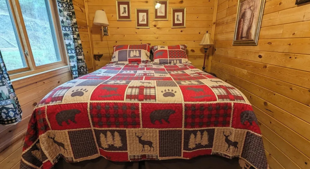 Номер Standard Ponderosa Pines