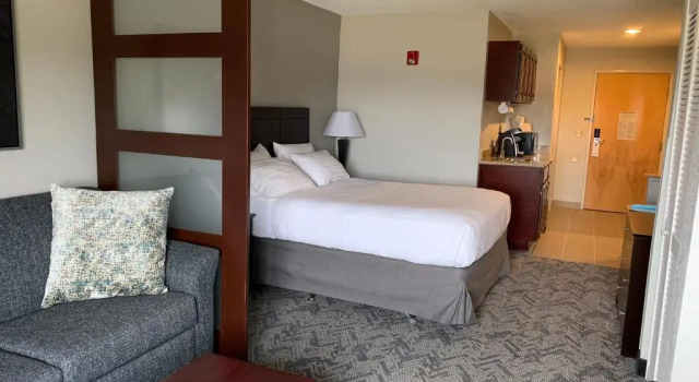Люкс Best Western Oswego Hotel