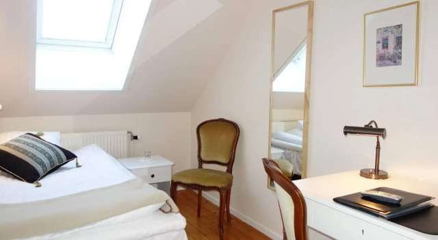 Kastanjelund, Book Hotel  