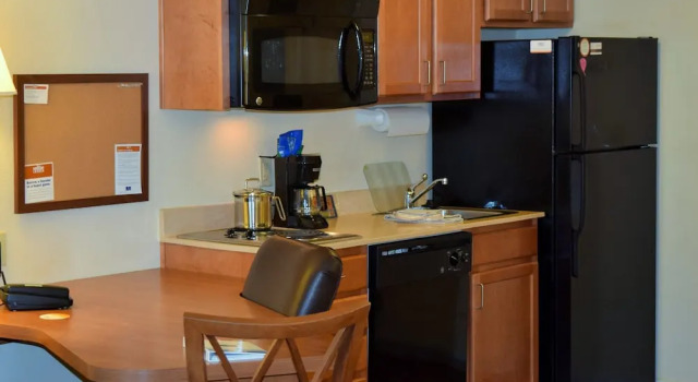 Люкс c 1 комнатой Candlewood Suites Jefferson City by IHG