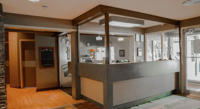 Morden Motor Inn, Book Hotel Morden Manitoba