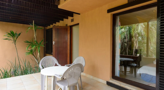 San Lameer Villa Rentals  2847