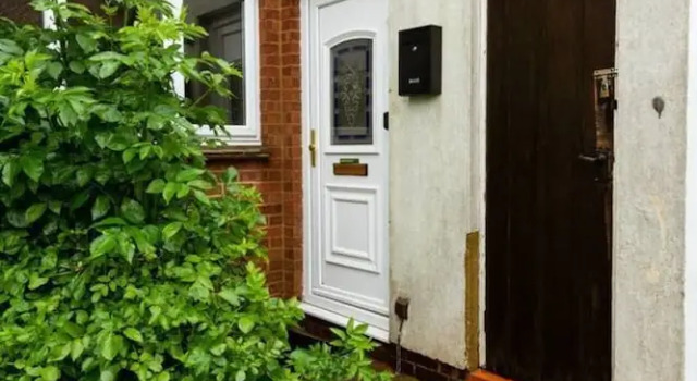 Charming 1-bed Apartment in Luton, Varaa Huoneisto Asunnot kohteessa Merseyside, Huoneisto