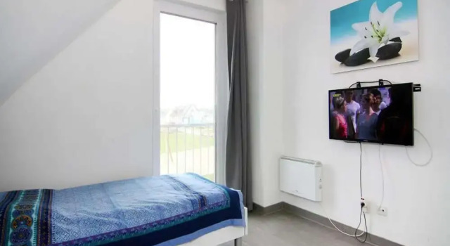 Коттедж Deluxe с 4 комнатами Holiday home de Poeler Drift, Zierow