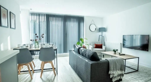 Апартаменты c 1 комнатой Modern Luxe 1 & 2 Bed Apts near Granby Plaza by Sojo Stay