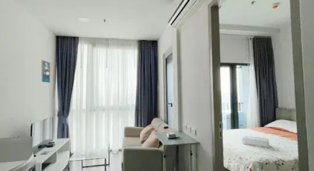 Люкс Pattaya North Station Resort Apartment