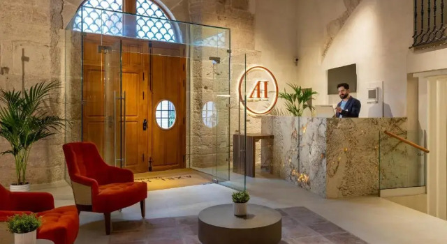 Axel Hotel Valencia, Забронировать Отель СПА-отели Валенсии, рядом с Церковь Сан-Хуан-дель-Оспиталь, SPA-услуги