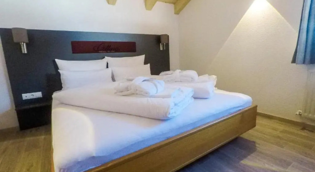 Апартаменты Collina Hotel Garni