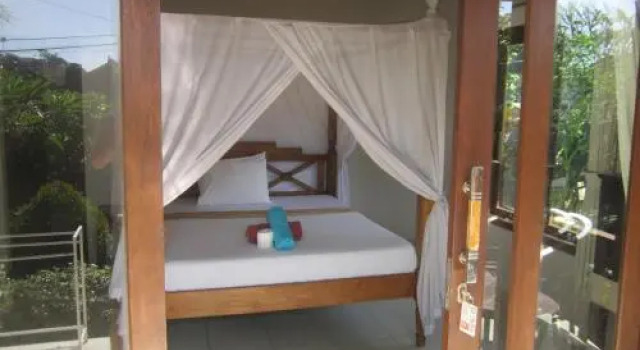 Teman Teman Bungalows 1, Book Hotel Cheap Hotels in Bali