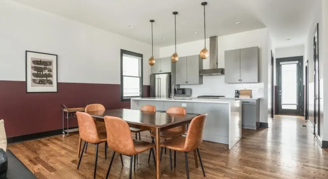 Monroe 8 in Nashville, Varaa Lomakoti Huvilat kohteessa Tennessee, Villa