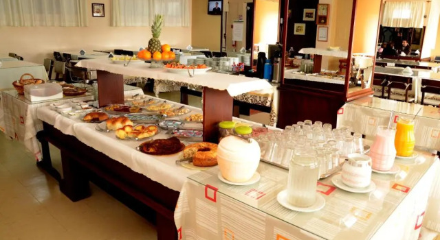 Fares Turis Hotel