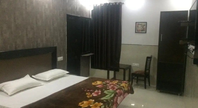 Metro Inn