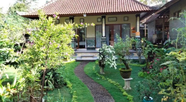 Двухместный номер Standard с видом на сад Legawa Guest House