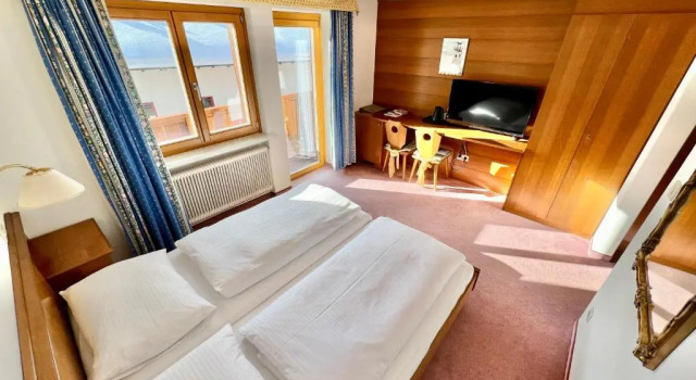 Двухместный номер Comfort Haus Schrofenstein