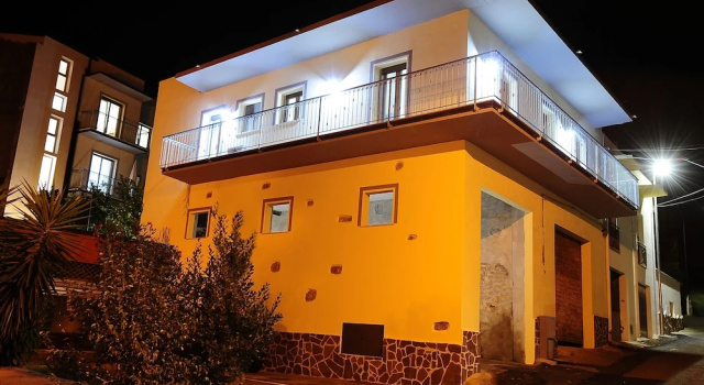 Inah Boutique Rooms, Забронировать Бутик-отель Отели Залива Орозеи с парковкой, Парковка