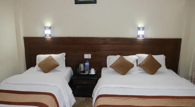 Двухместный номер Deluxe с видом на горы Chitwan Village Resort