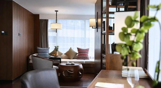 Люкс Premier SSAW Boutique Hotel Hangzhou Wulin plaza Yefeng Modern Center