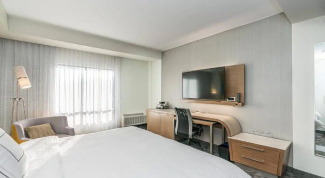 Двухместный номер Standard Courtyard by Marriott West Springfield
