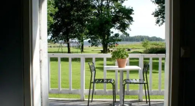 Djurviks Gästgård, Book Hotel Hoteller i Aland Islands med parkering, Parkering