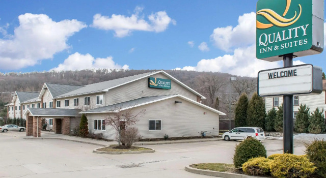 Люкс Quality Inn & Suites Titusville
