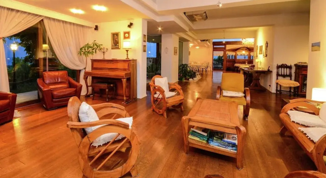 Holiday Home in Cropani Marina With Pool, Varaa Hotelli Badolato Calabria