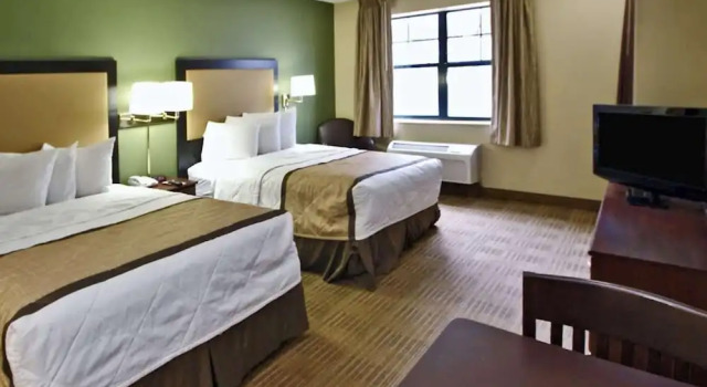 Четырёхместный люкс Suburban Studios Minneapolis Bloomington