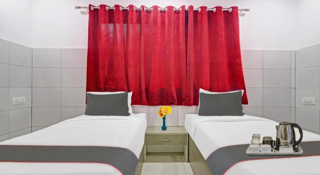 Royal Grand Inn, Rezerwuj Hotel Kondapur 
