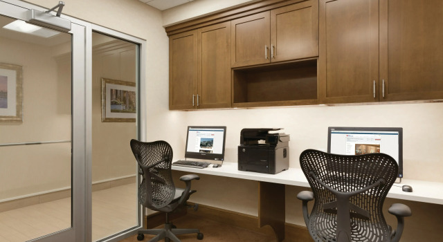 Hilton Garden Inn Boston Logan Airport