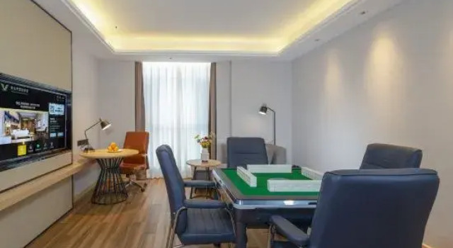 Люкс Superior Vienna International Hotel (Bayannur High-speed Railway Station)