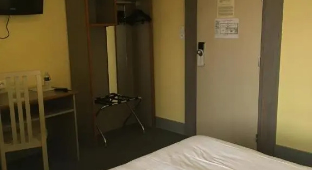 Standart çift kişilik oda Hostellerie d'Alsace