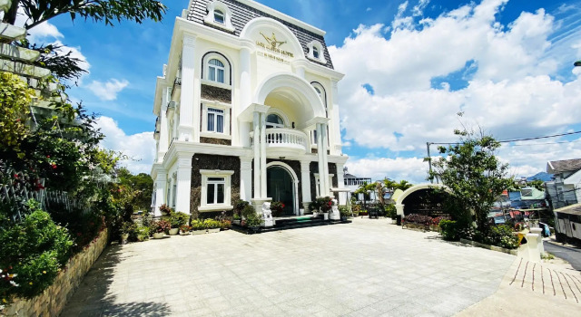 Двухместный номер Deluxe Minh Chien Hotel