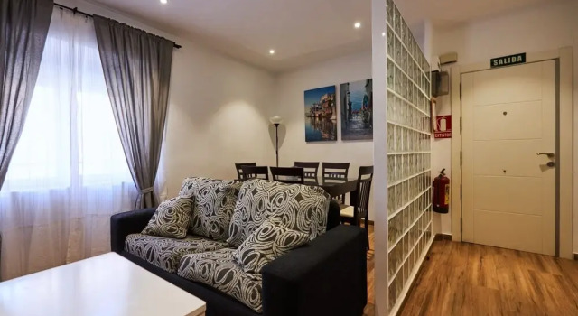 AV Segovia in Vila, Забронировать Апартаменты/квартира Апартаменты Авила, рядом с Церковь Сан-Педро, Апартаменты/квартира