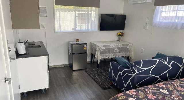 Homestay En-Suite Private Bathroom, Private Entrance, Heatpump, Netflix close to Hospital, Buchen Sie Hotel Hotels in Nordinsel mit Parkplatz, Parkplätze