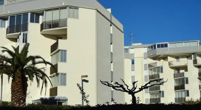 Appartement Le Grau-du-Roi, 2 pièces, 4 personnes - FR-1-307-48, Rezerwuj Apartament Hotele w Camargue z parkingiem, Parking