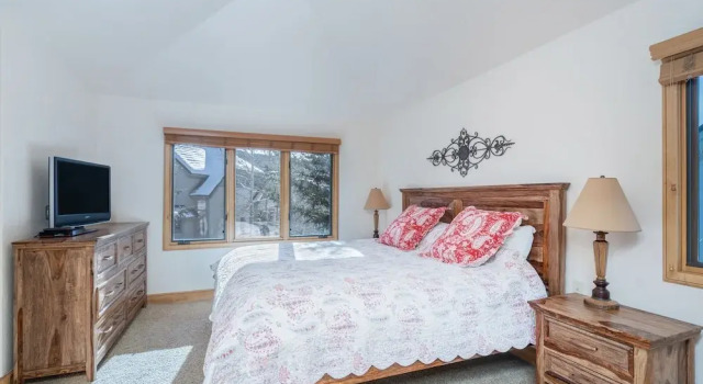 Aspen Ridge 31 3 Bedroom Townhouse by Alpine Lodging Telluride