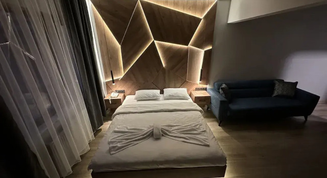 Rose Suites
