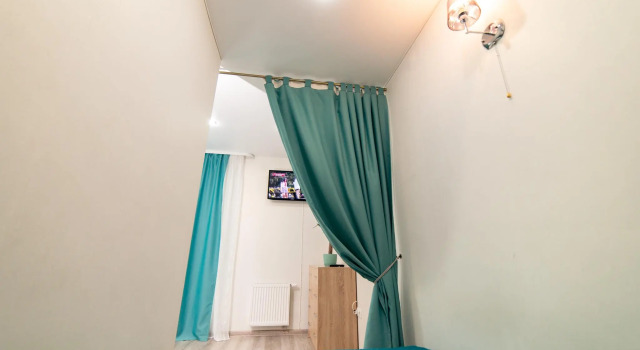 Novin (Novin) 50 years of October 57A building 1, Book Apartment Hotels in Tyumen Region with Parking, Parking