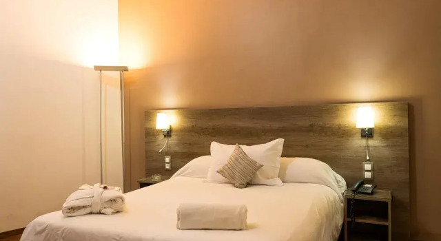 Одноместный номер Standard с балконом Hôtel Suisse